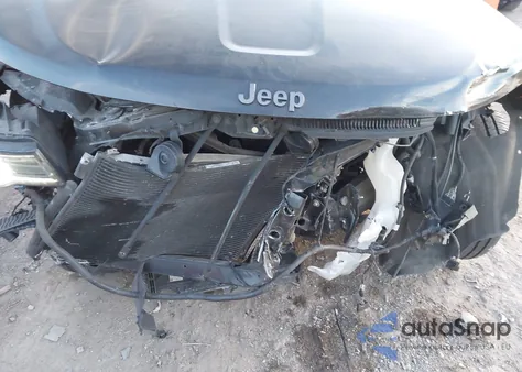 2018 Jeep Grand Cherokee High Altitude 4X2 z USA, uszkodzony, nr VIN 1C4RJECG3JC353715